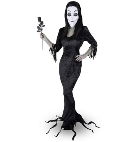 morticia addams disfraz casero|ℹ 10 Ideas Creativas de Disfraces Caseros de la Familia Addams:。